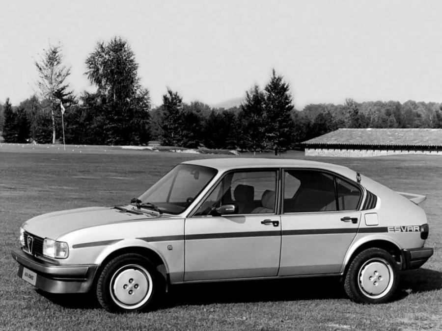  Alfa Romeo Alfasud ESVAR Concept 1982 года  (фото 1 из 1)